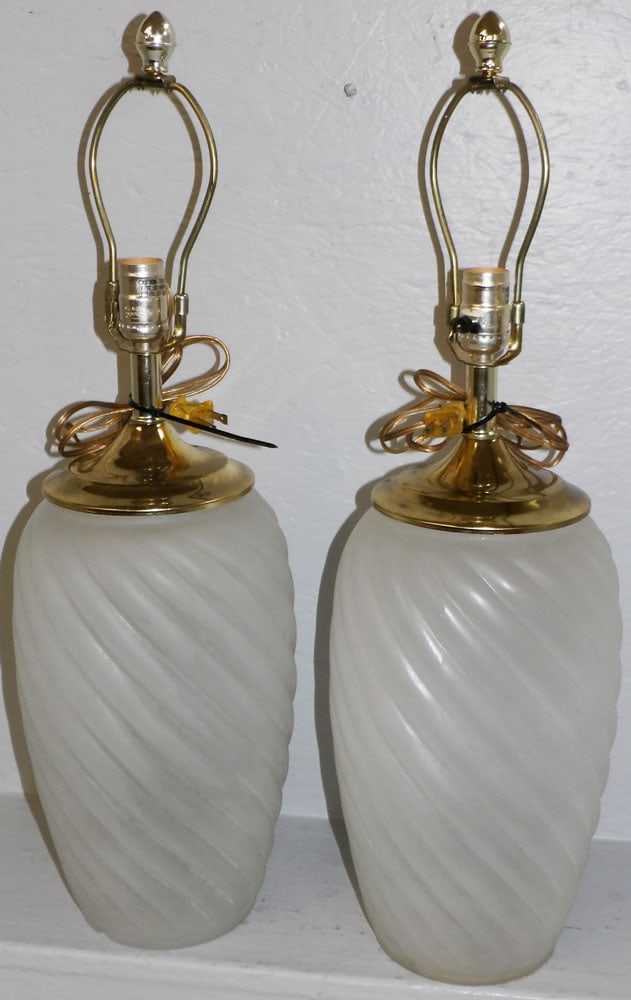 Pair of Mid Century Murano Vetri Brass & Frosted Swirl Table Lamps: Pair of Mid Century Murano Vetri Brass & Frosted Swirl Table Lamps. 27" H 9" Dia. ALL DESCRIPTIONS AND ANY CONDITION STATEMENT GIVEN BY LANGSTON AUCTION GALLERY ARE STRICTLY OPINIONS AND LANGSTON'S SH