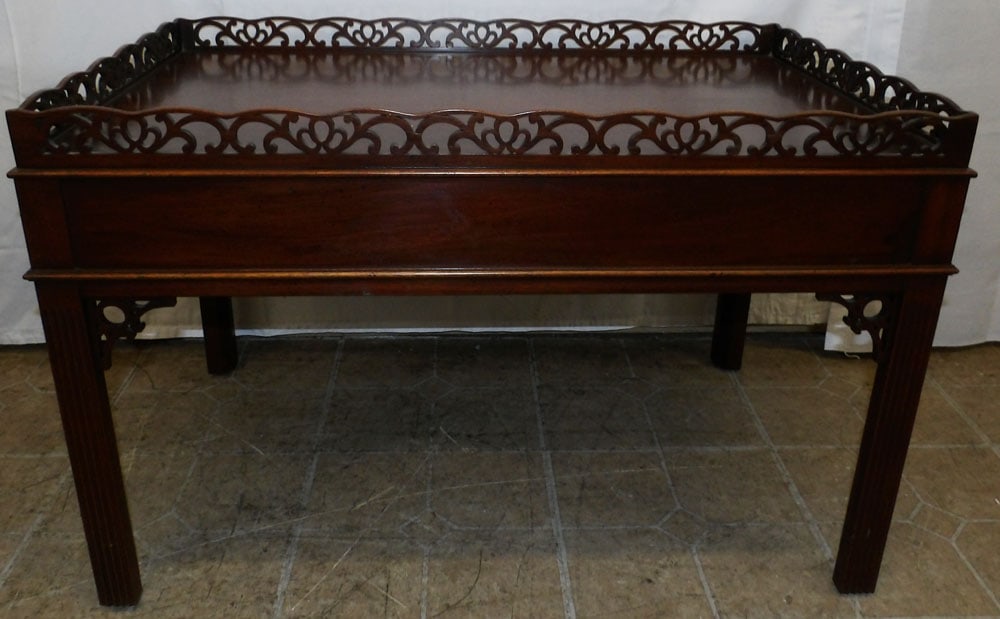 Mahogany Chippendale Tea Table With Pierced Gallery Top (1 of 4)