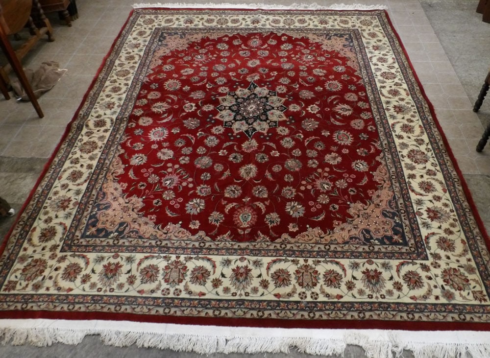 8' 0" X 10' 4" Hand Made Oriental Rug (1 of 4)