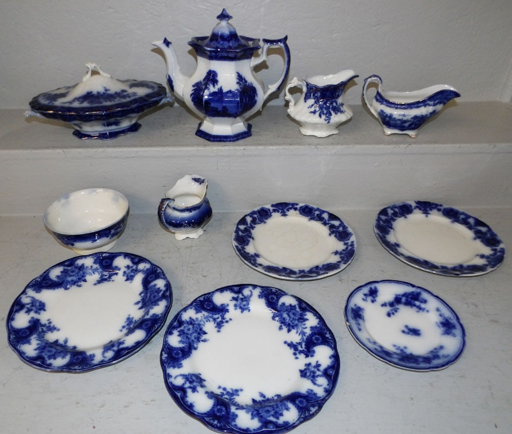 Eleven Pieces of Flow Blue Porcelain (1 of 11)