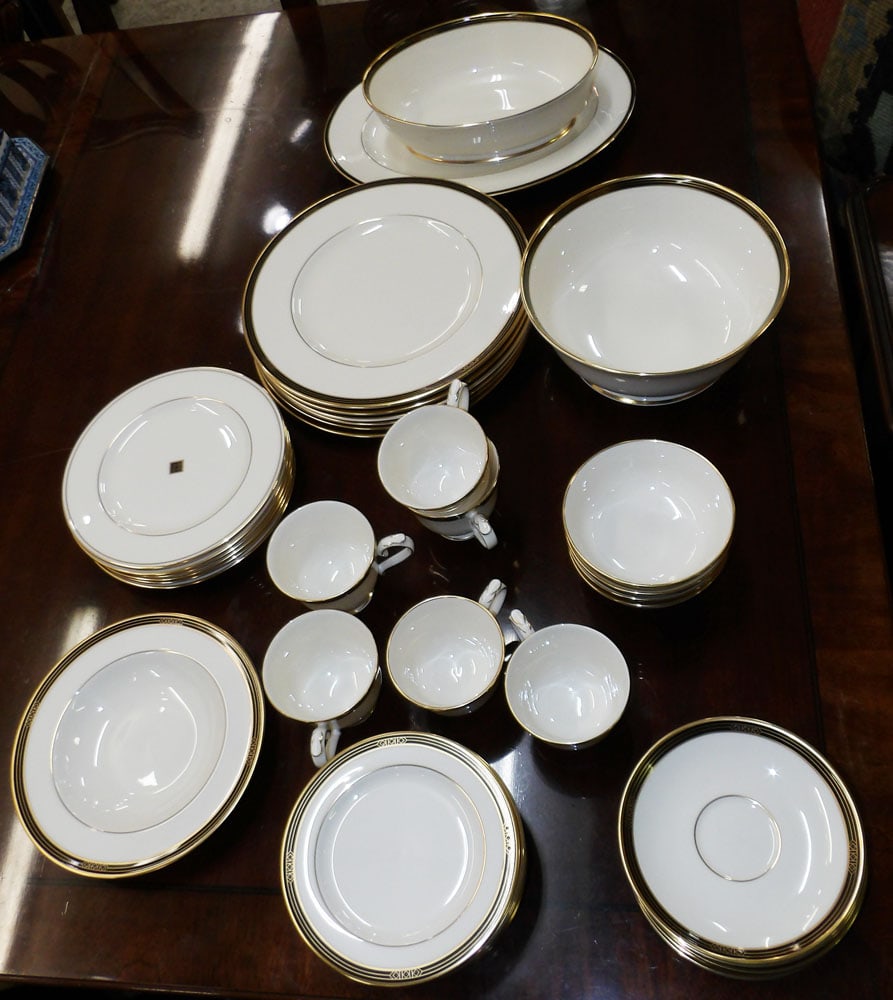 42 Pieces of Lenox China "Langdon Gate": 42 Pieces of Lenox China "Langdon Gate". Up to 13 1/4" x 10 1/4" ALL DESCRIPTIONS AND ANY CONDITION STATEMENT GIVEN BY LANGSTON AUCTION GALLERY ARE STRICTLY OPINIONS AND LANGSTON'S SHALL HAVE NO RESPO
