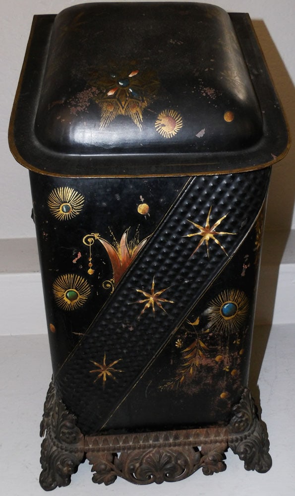 Painted Tole Coal Bucket (1 of 8)
