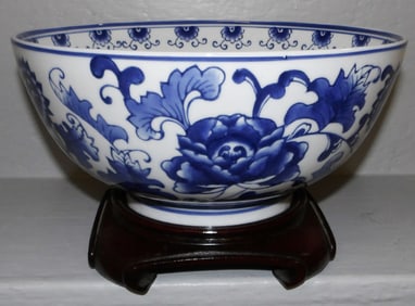Blue & White Oriental Porcelain Bowl on Teak Wood Stand