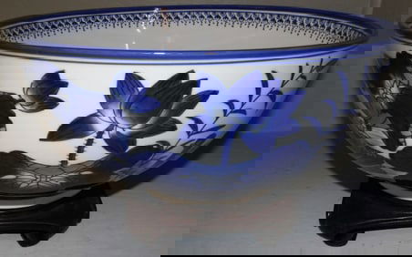 Large Oriental Blue & White Porcelain Bowl with Pheasant Motif on Teak Wood Stand