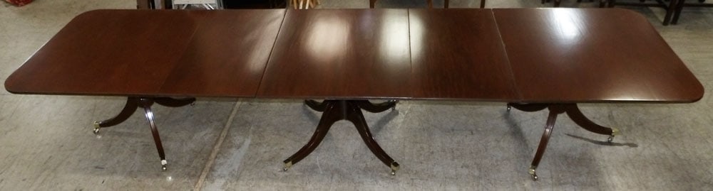 Antique Mahogany Three Pedestal Banquet Table with Two Leaves (1 of 11)