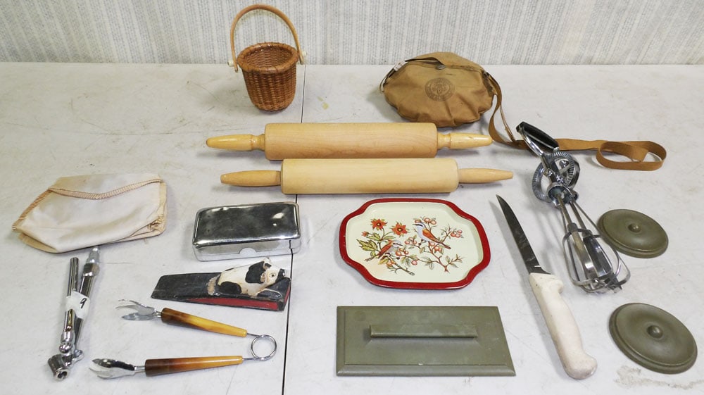 Lot Vintage Kitchen Ware & Boy Scout Mess Kit (1 of 3)