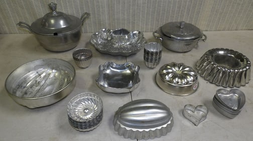 Lot Aluminum Items
