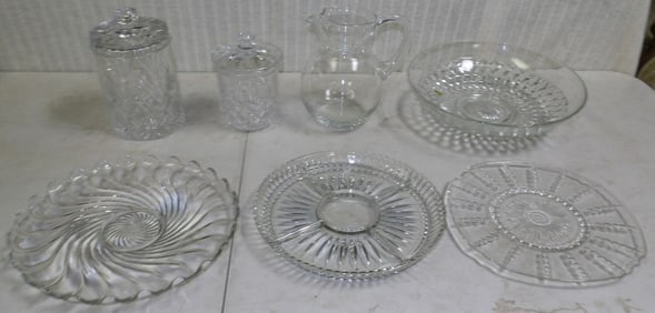 Lot Glass Items