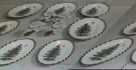 Lot Spode China " Christmas Tree "