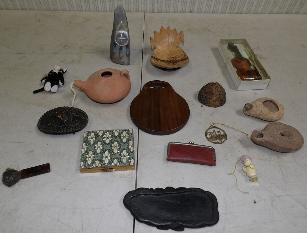 Lot Misc. House Wares (1 of 4)