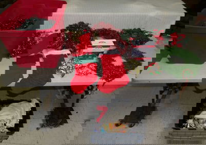 Lot Porcelain Dinner Ware - Homer Laughlin & Misc. Dinner Ware