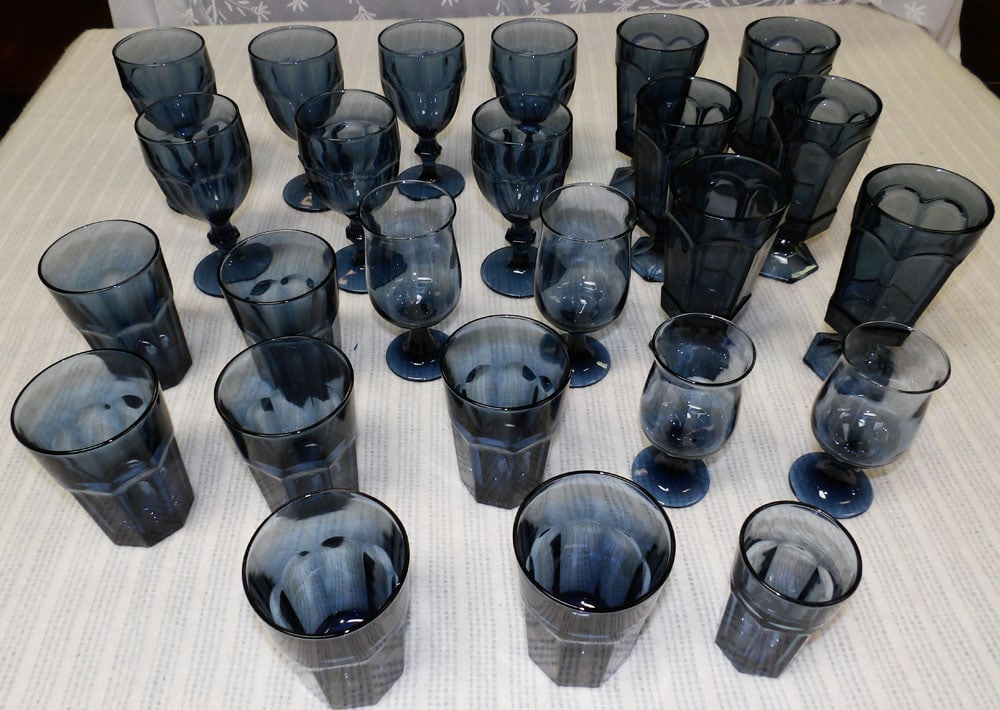 Lot Libbey Glass " Gibraltar Blue " Stem Ware (1 of 5)