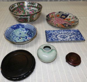 Lot Oriental Porcelain Items