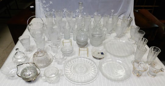 Lot Glass Items