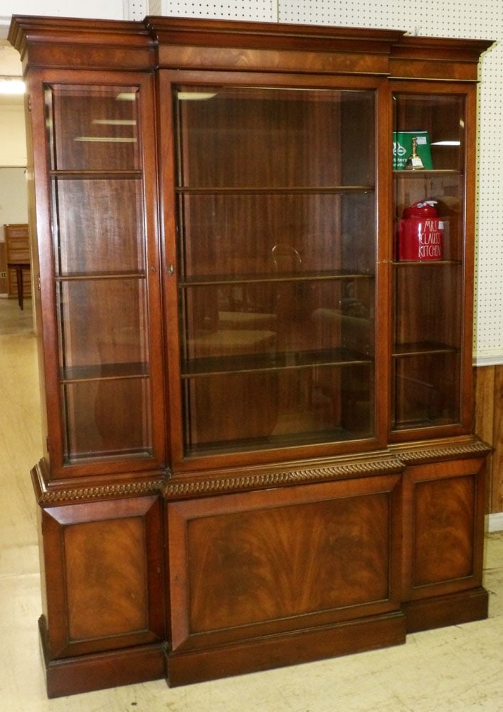 Mahogany Radio China Cabinet By Morganton With Beveled Glass Doors: Mahogany Radio China Cabinet By Morganton With Beveled Glass Doors. 78" H 60" W 16" D ALL DESCRIPTIONS AND ANY CONDITION STATEMENT GIVEN BY LANGSTON AUCTION GALLERY ARE STRICTLY OPINIONS AND LANGSTON'