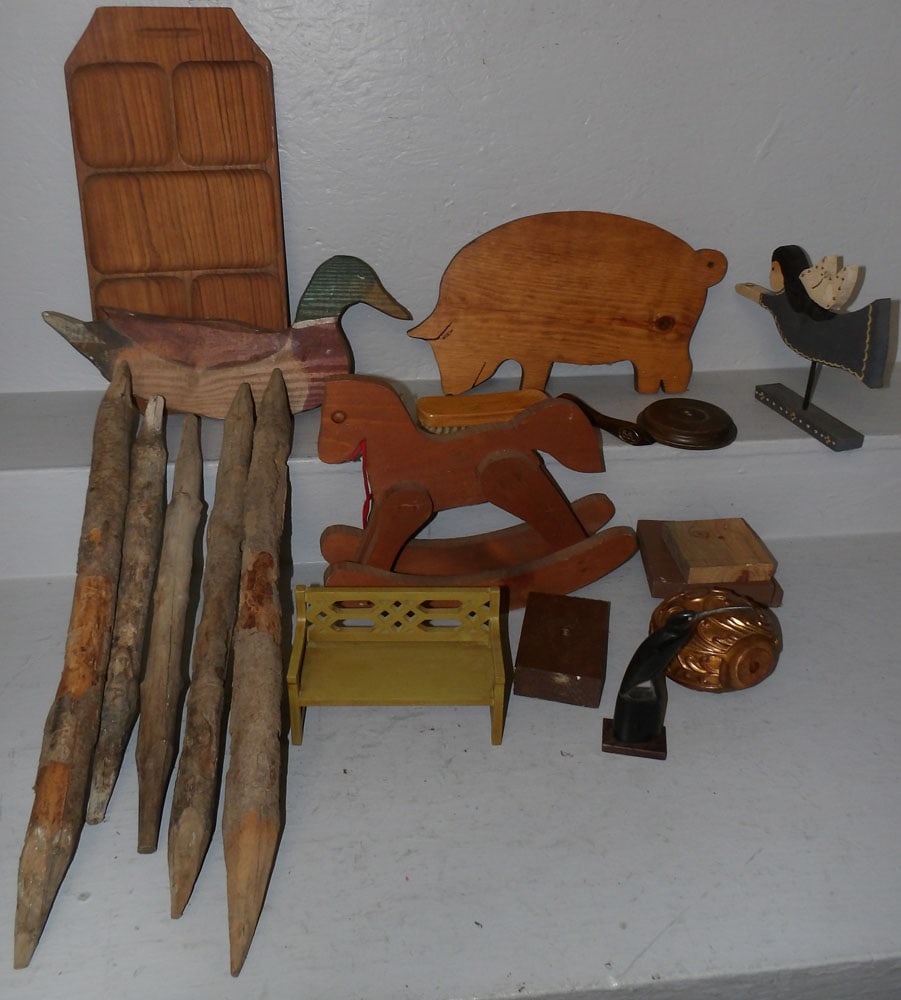 Lot Wooden Ware: Lot Wooden Ware. Up To 27" Long ALL DESCRIPTIONS AND ANY CONDITION STATEMENT GIVEN BY LANGSTON AUCTION GALLERY ARE STRICTLY OPINIONS AND LANGSTON'S SHALL HAVE NO RESPONSIBILITY FOR ERRORS OR OMISSIONS