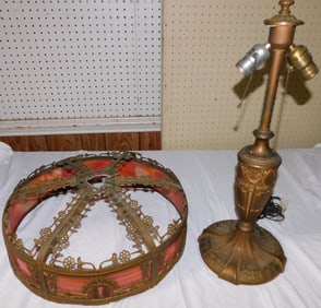 Royal Art Glass Co. Lamp Slag Glass Shade - Shade Needs Repair