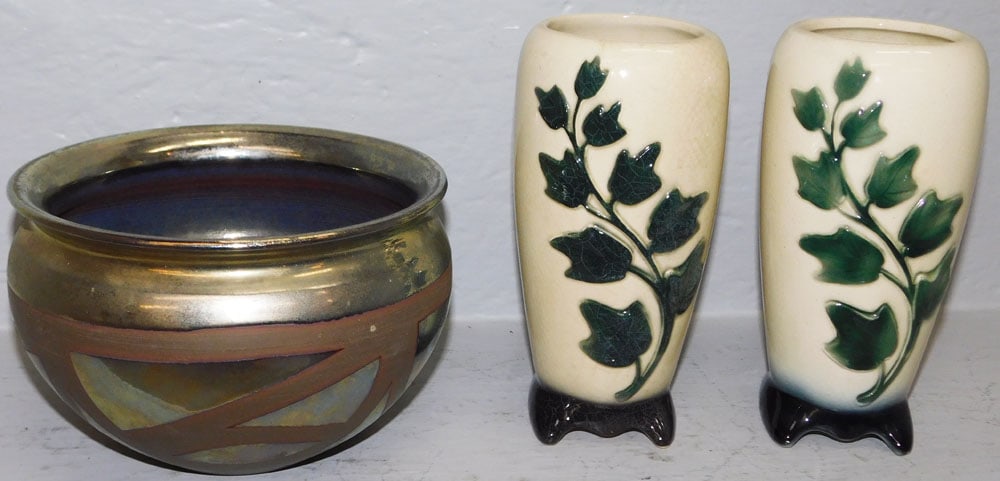 Art Deco Iridescent Motif Pottery Jardinière & Pair of Mid Century Royal Copley Ivy Vases (1 of 5)