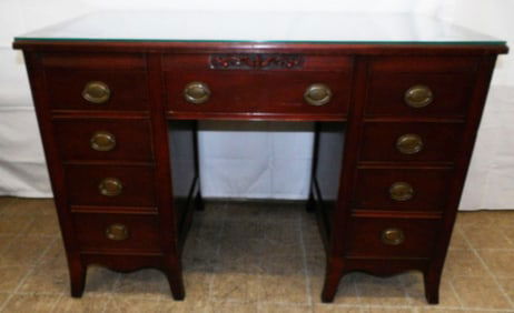 Mahogany Ladies Desk