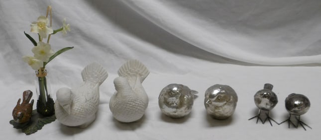 Lot Porcelain & Resin Bird Figurines