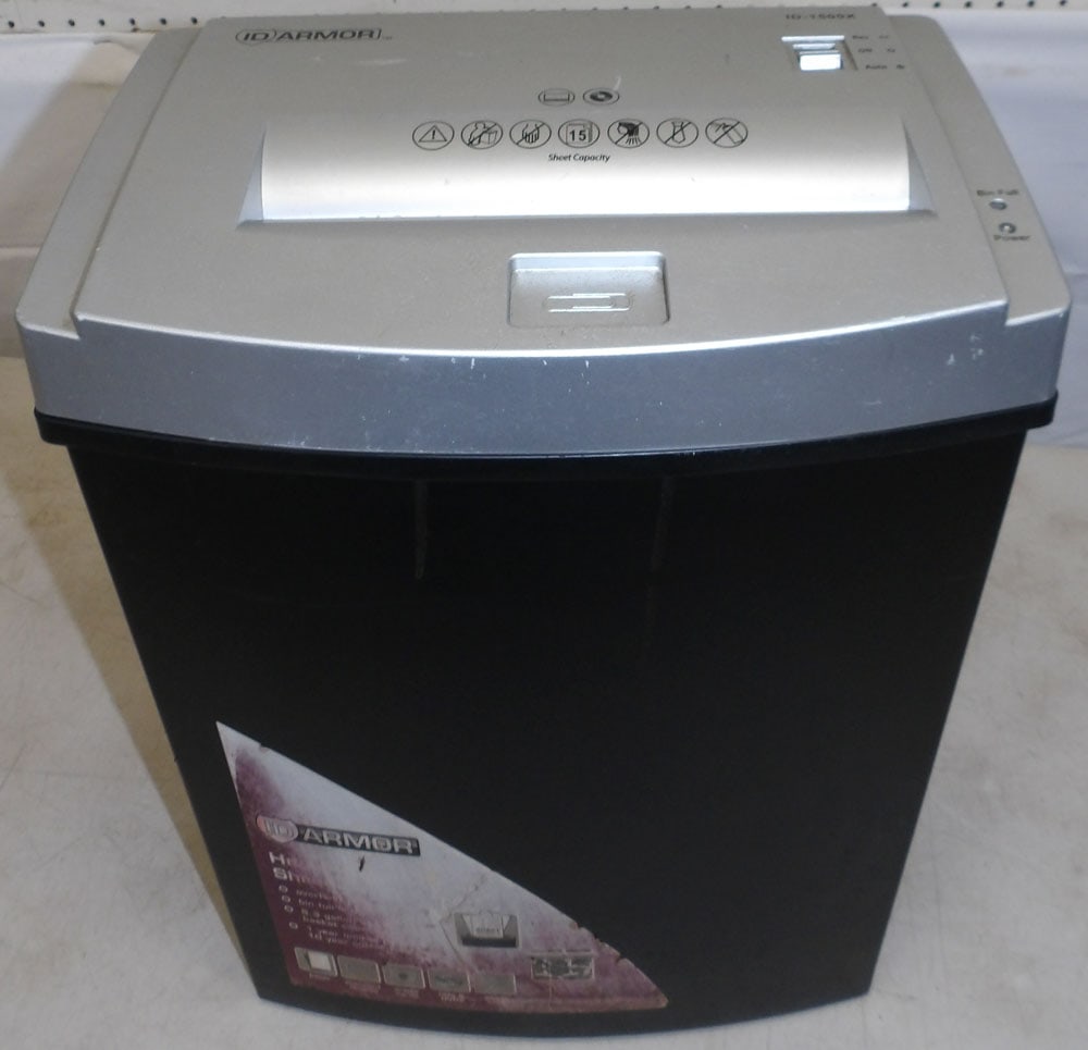 ID Armor Paper Shredder (1 of 3)