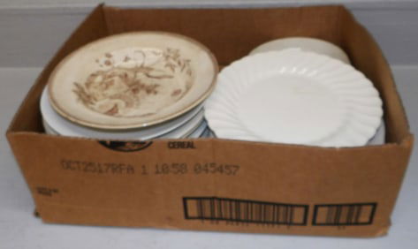 Lot Porcelain Items