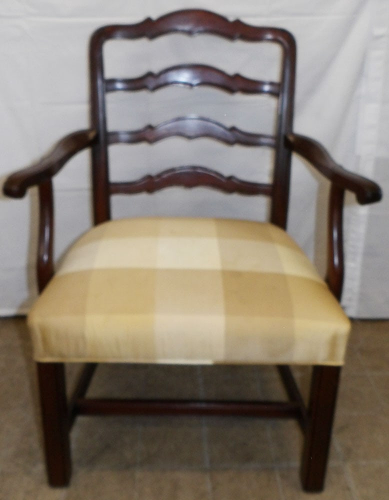 Mahogany Arm Chair: Mahogany Arm Chair. 36" H 27" W 22" D ALL DESCRIPTIONS AND ANY CONDITION STATEMENT GIVEN BY LANGSTON AUCTION GALLERY ARE STRICTLY OPINIONS AND LANGSTON'S SHALL HAVE NO RESPONSIBILITY FOR ERRORS OR OMI