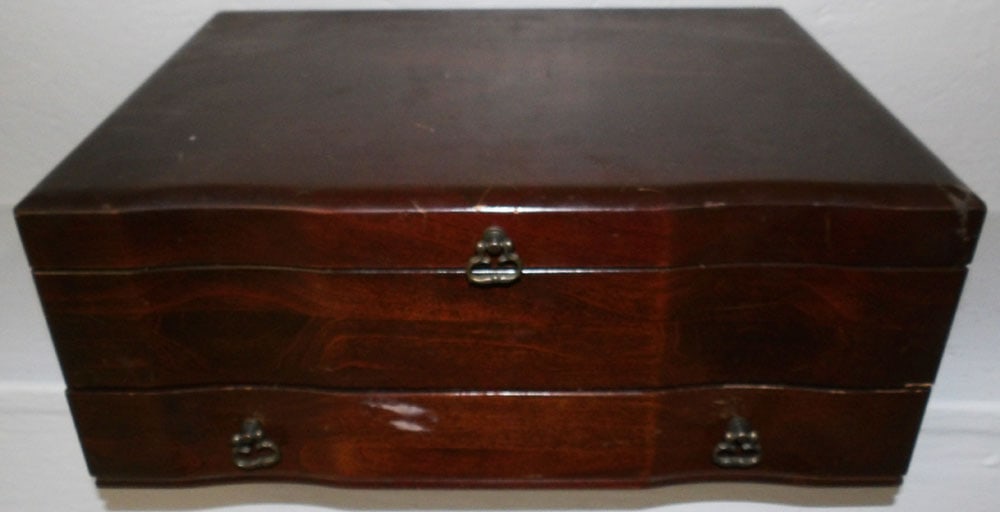 Cherry Jewelry Box: Cherry Jewelry Box. 6 1/2" H 16 1/4" W 11 3/4" D ALL DESCRIPTIONS AND ANY CONDITION STATEMENT GIVEN BY LANGSTON AUCTION GALLERY ARE STRICTLY OPINIONS AND LANGSTON'S SHALL HAVE NO RESPONSIBILITY FOR ER