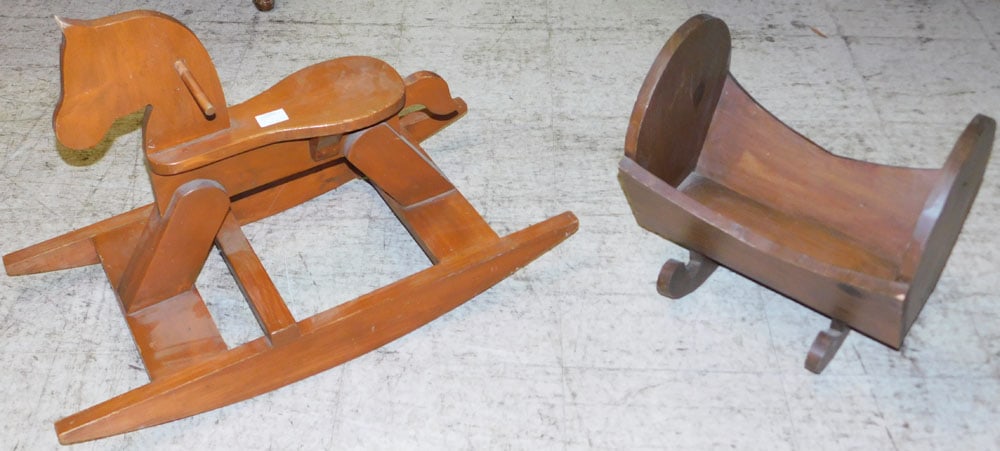 Pine Hobby Horse & Doll Cradle (1 of 3)