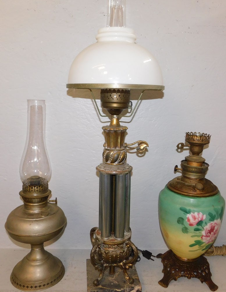 Antique Rayo Nickel Plated Oil Lamp - Antique Electrified Oil Lamp - Glass Shade Metal Lamp (1 of 5)