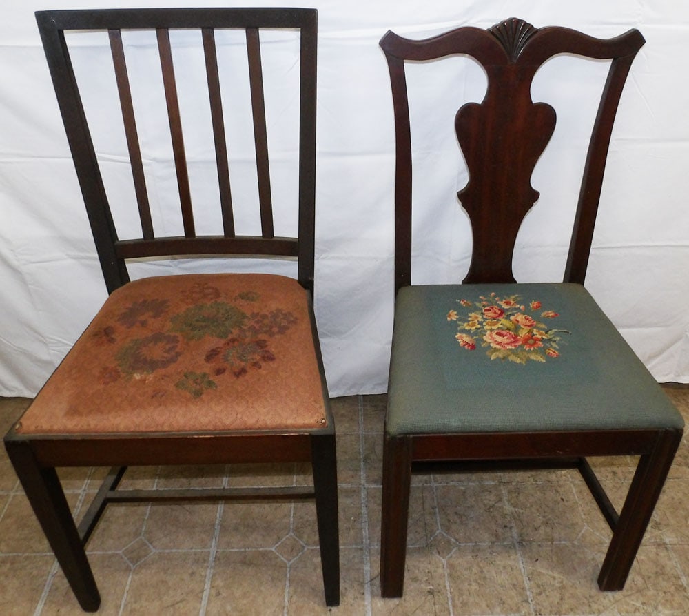 Two Mahogany Side Chairs: Two Mahogany Side Chairs. 36" H 18" W 19 1/2" D ALL DESCRIPTIONS AND ANY CONDITION STATEMENT GIVEN BY LANGSTON AUCTION GALLERY ARE STRICTLY OPINIONS AND LANGSTON'S SHALL HAVE NO RESPONSIBILITY FOR ERR