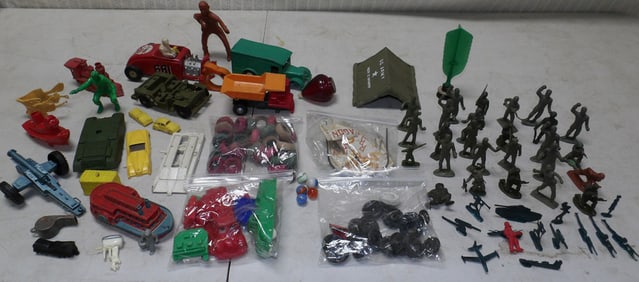 Lot Vintage Toys