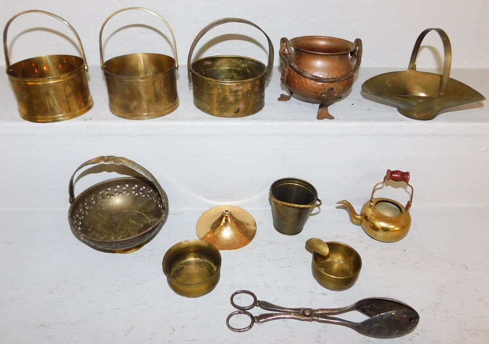 Lot Brass Items (1 of 2)