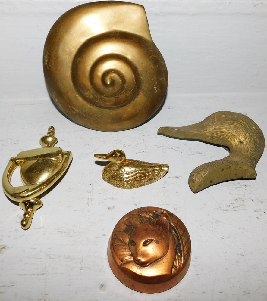 Lot Brass Items & Copper Paperweight (1 of 2)