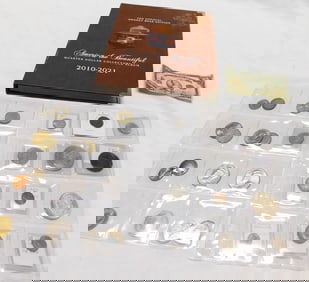 Assortment Of Foreign Coins and US Coins