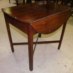 19th Century Walnut Stretcher Base Drop Leaf Table