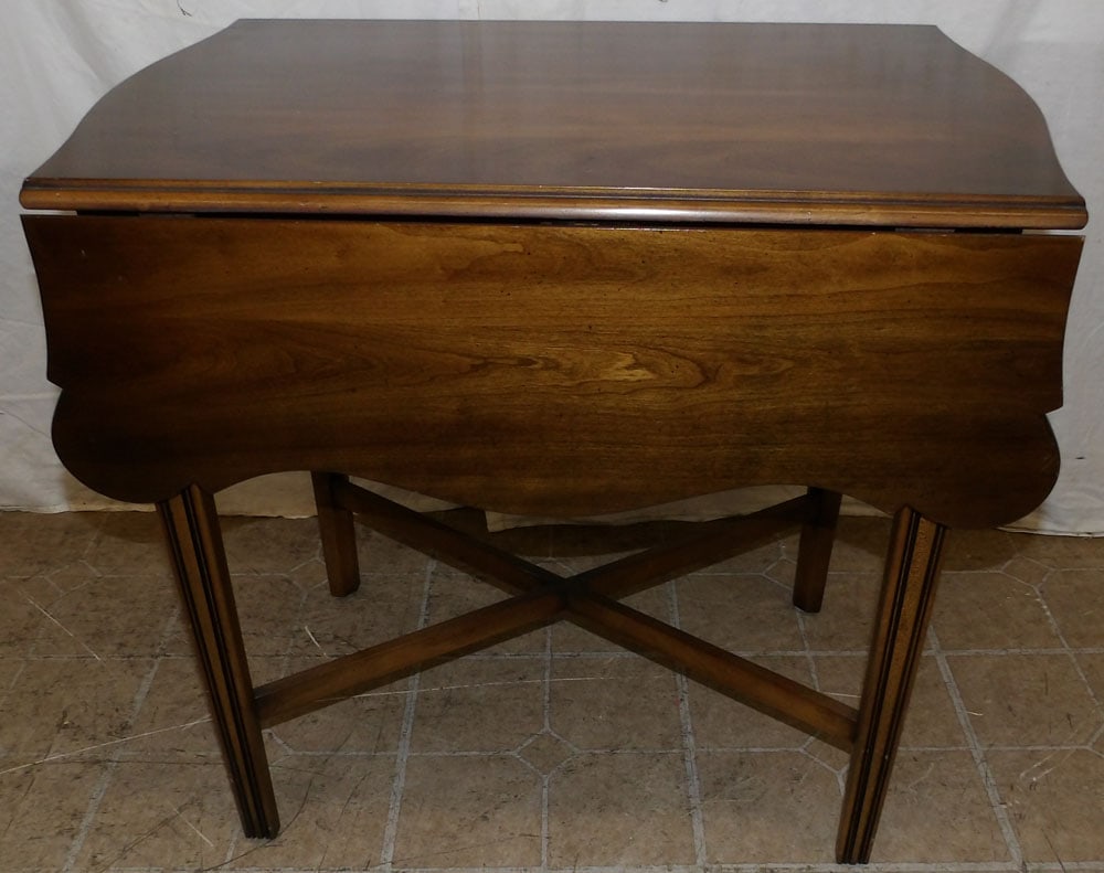 Cherry Stretcher Base Drop Leaf One Drawer Table by Statton (1 of 7)
