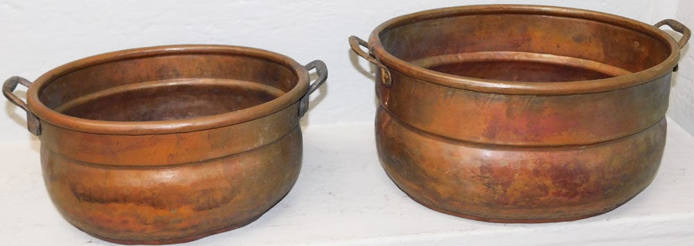 Two Oval Double Handle Copper Cauldron Form Pots (1 of 8)