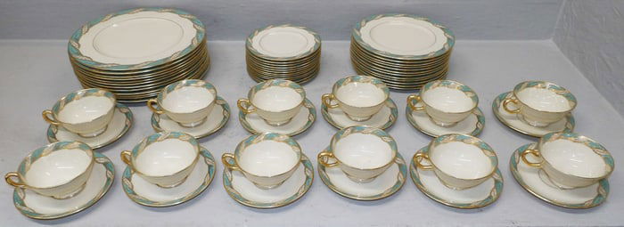 60 Pieces of Lenox China, Bellevue