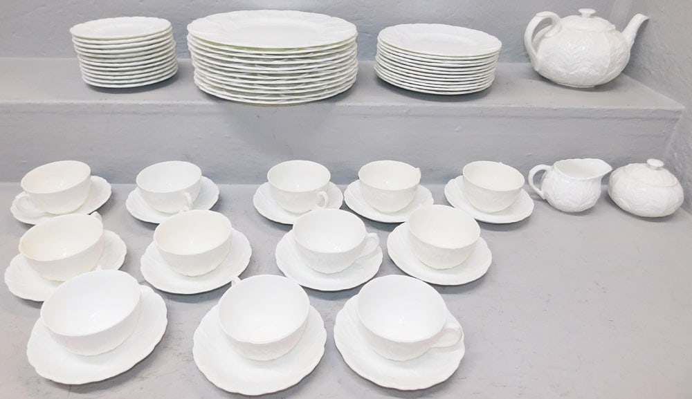 63 Pieces of Coalport China, Country ware (1 of 5)