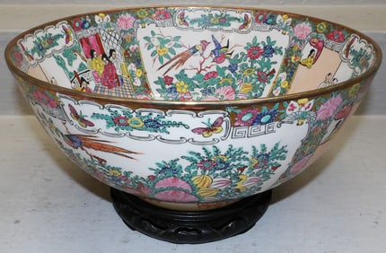 Rose Medallion Style Porcelain Punch Bowl On Teakwood Stand