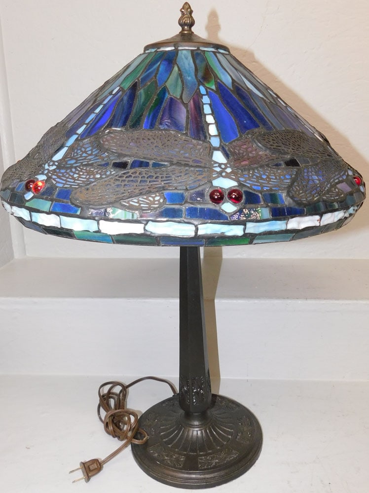 Leaded Stain Glass Tiffany Style Lamp with Dragonfly Motif: Leaded Stain Glass Tiffany Style Lamp with Dragonfly Motif. 22 1/2" H 16 1/4" Dia. ALL DESCRIPTIONS AND ANY CONDITION STATEMENT GIVEN BY LANGSTON AUCTION GALLERY ARE STRICTLY OPINIONS AND LANGSTON'S S