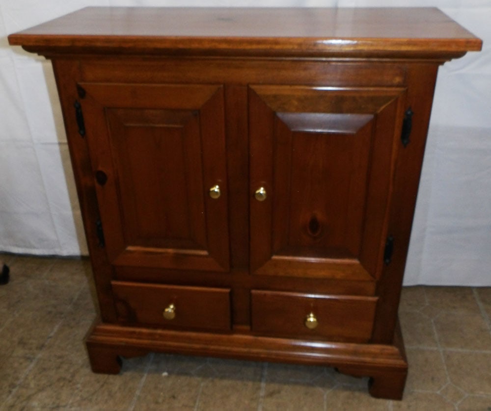 Pine Two Door Two Drawer Cabinet  (1 of 6)