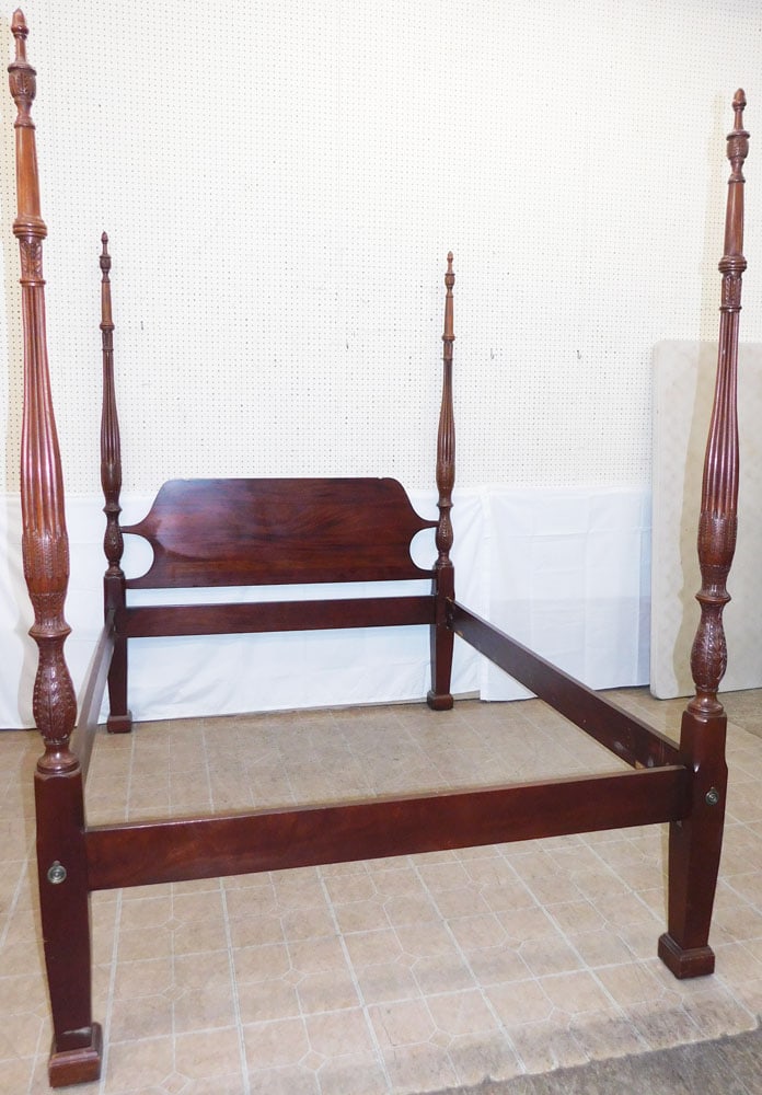 Mahogany Rice Carved Queen Size Four Post Bed by Craftique  (1 of 7)