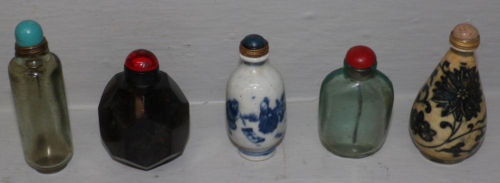 Lot of Five Oriental Snuff Bottles  (1 of 4)