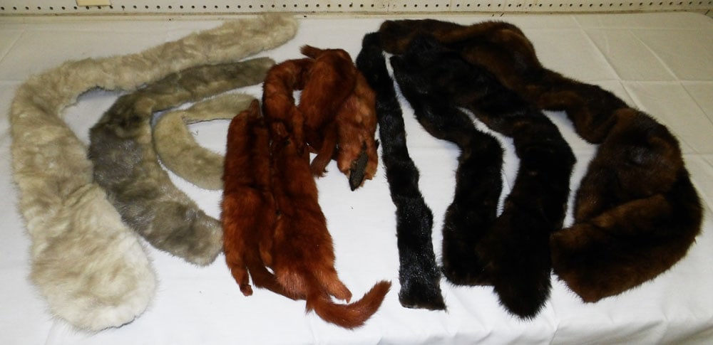 Lot Fur Items: Lot Fur Items. 41" Long "ALL DESCRIPTIONS AND ANY CONDITION STATEMENT GIVEN BY LANGSTON AUCTION GALLERY ARE STRICTLY OPINIONS AND LANGSTON'S SHALL HAVE NO RESPONSIBILITY FOR ERRORS OR OMISSIONS. THE A