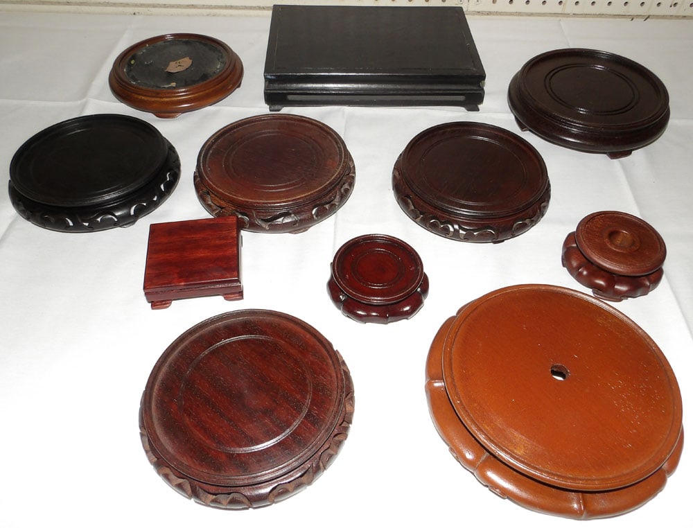 Lot Oriental Teak Wood Stands (1 of 3)