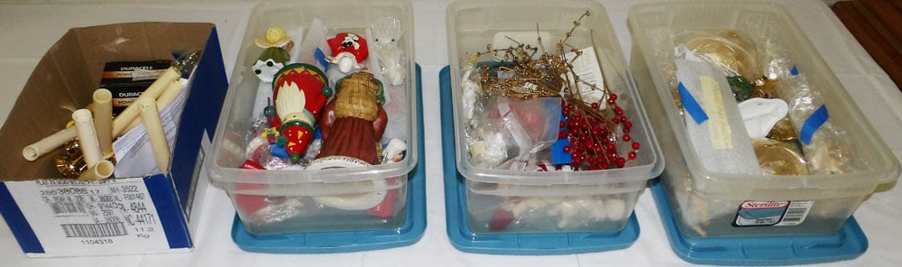 Lot Christmas Ornaments (1 of 7)