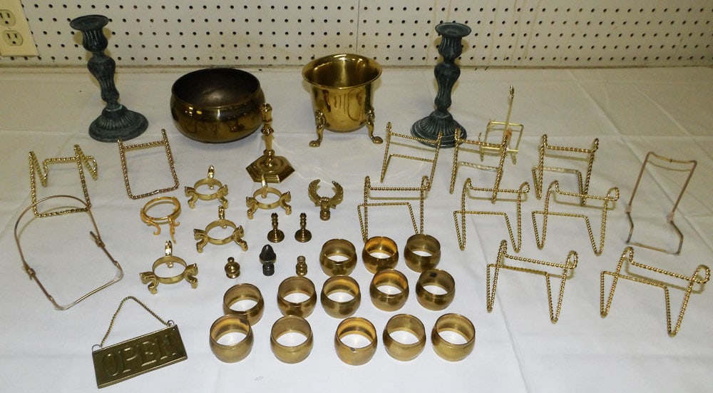 Lot Brass Items (1 of 6)