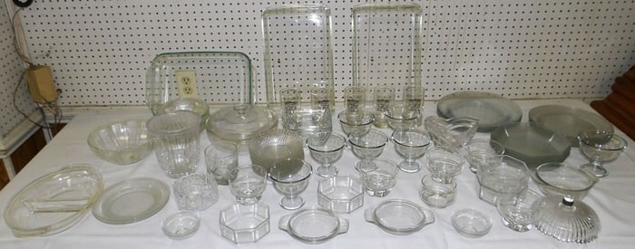 Lot Glass Items